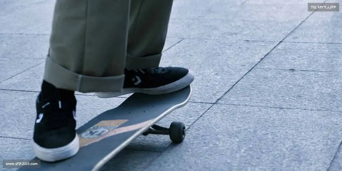 <strong>银河官网</strong>从兴趣到热爱，从坚持到信仰，体育是一生的必修课！🎾